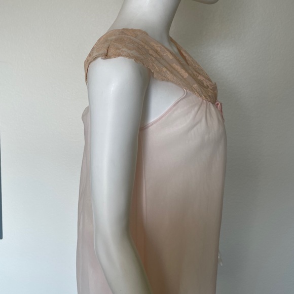 Vintage ILGWU 50’s Pink Nylon Chiffon Lace Layer Nightgown Aristocraft Medium - Picture 8 of 14